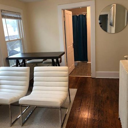 The Yellow Door 3-Bedroom Downtown Near Vt&Ru Radford Exterior foto